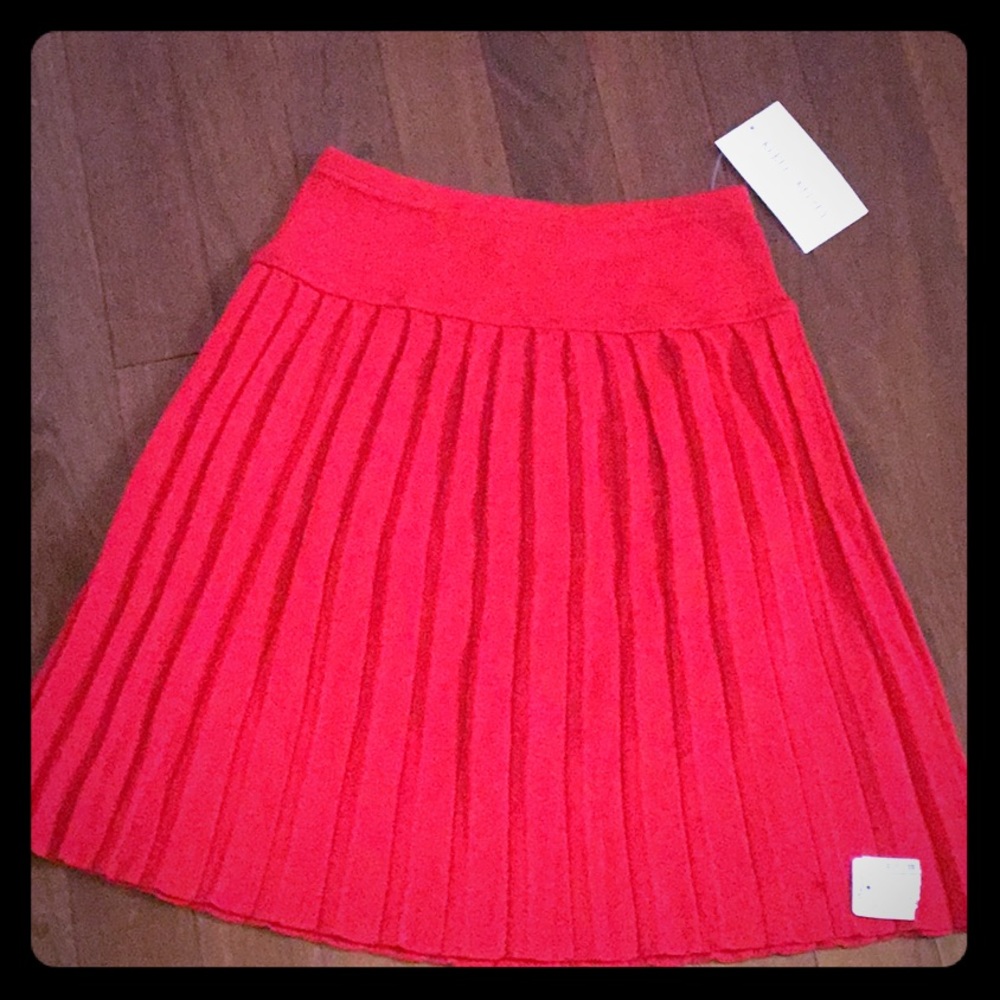 Red Pleated Skirt *NWT*